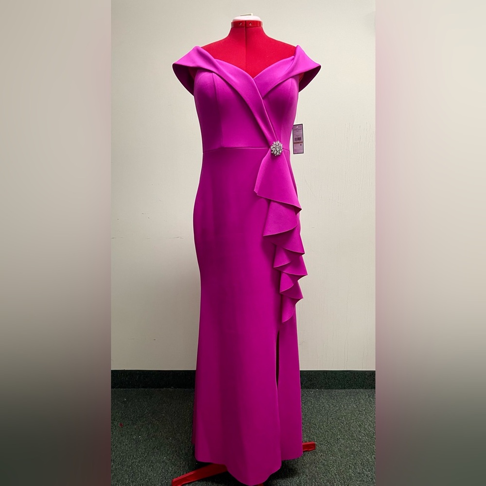 Jessica Howard Pink Sleeveless Asymmetrical Gown